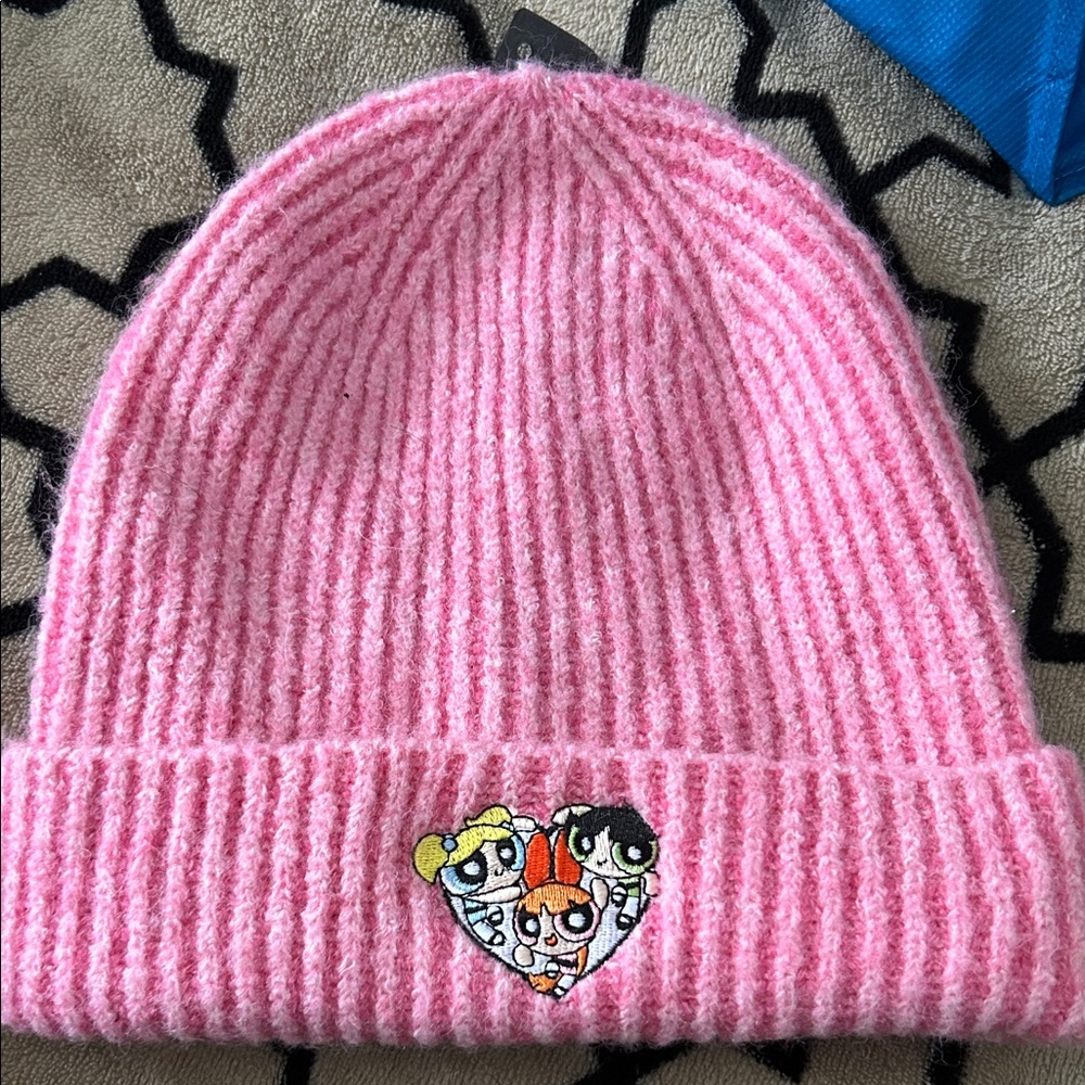 POWER GIRLS - Zara Accessories pink beanie with Powergurls logo Authentic New